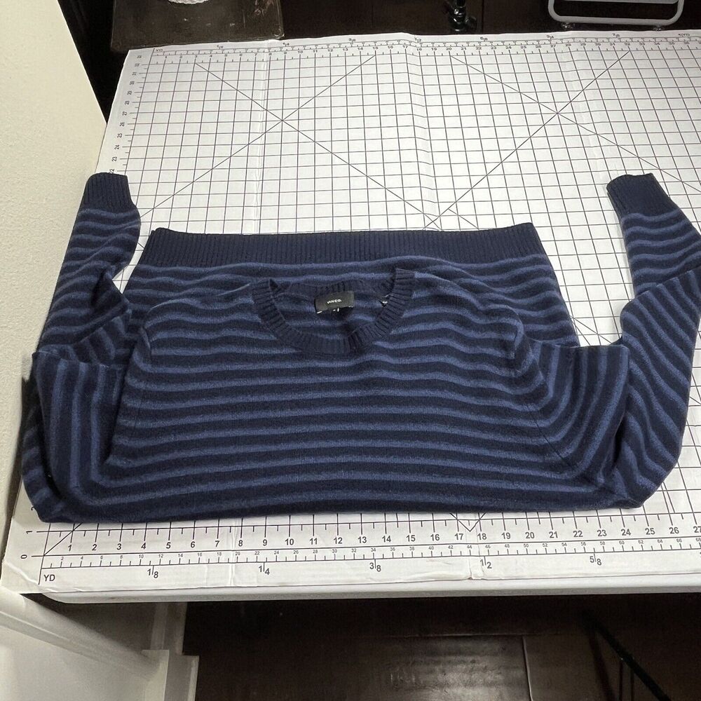 Vince 100% Wool Sweater Mens XL Blue‎ Stripe Crew Neck Cozy Soft Ribbed Cuffs - Picture 9 of 9